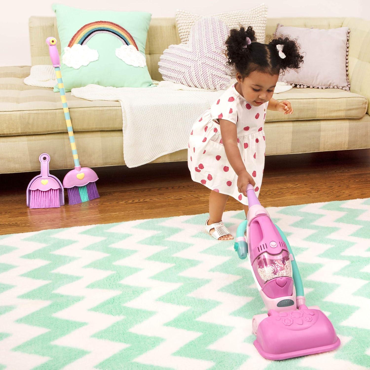 imageBattat Sweep n Clean Kit de Jeu Nettoyage pour Enfants Jouets de Nettoyage pour Les Enfants Balai serpillire Brosse Pelle poussire plumeau 2 Ans PlusAspirateur