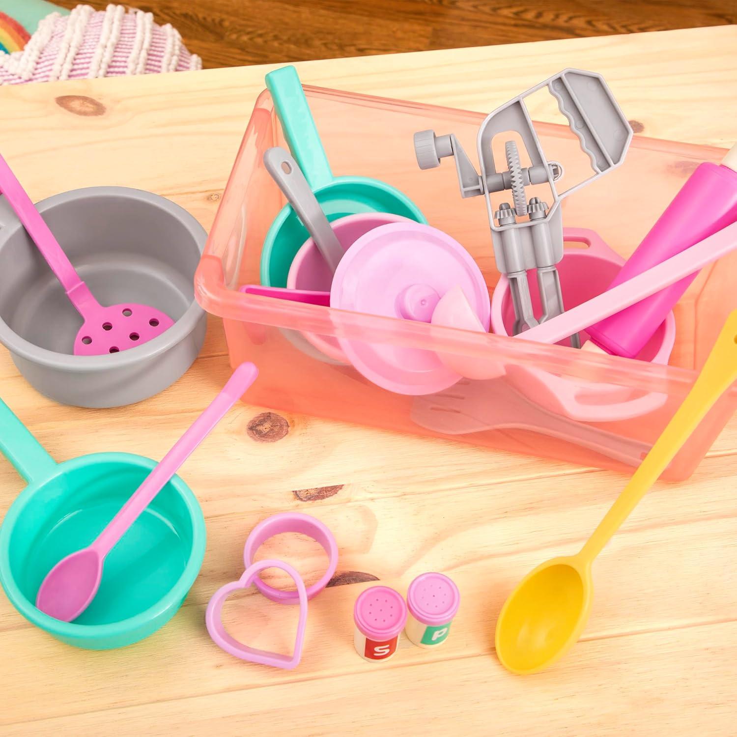 imageBattat Ustensiles de Cuisine pour Le dner de Huit Personnes Jeu de Cuisine et de ptisserie Batteur Main Rouleau ptisserie louche spatules et Encore Bac de Stockage 3 Ans et Jeu de cuisine